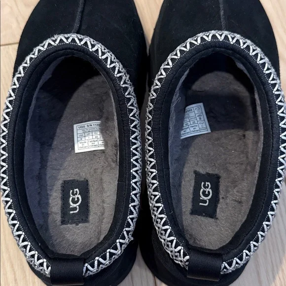 UGG Tazz size 9 - Picture 6 of 6